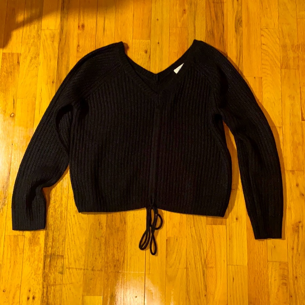 Women’s sweater black size small.